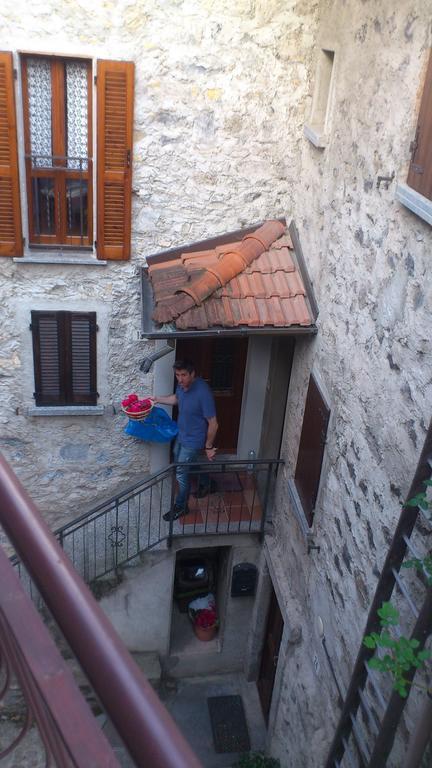 La Turr De Mezz Hotell Nesso Exteriör bild
