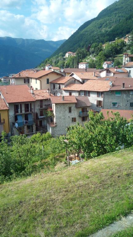 La Turr De Mezz Hotell Nesso Exteriör bild